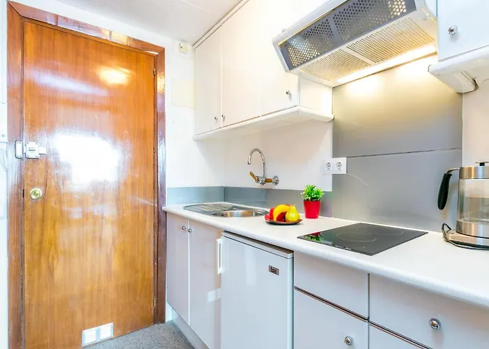 Center-20 By Interhome *